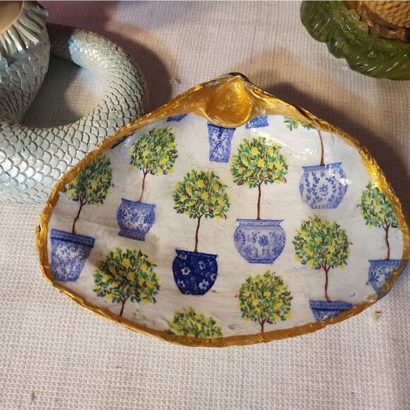 DECOUPAGE LEMON TREE CLAM SHELL - Picture 3 of 8